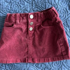 Old Navy size 18-24 months maroon burgundy corduroy skirt for girls.
